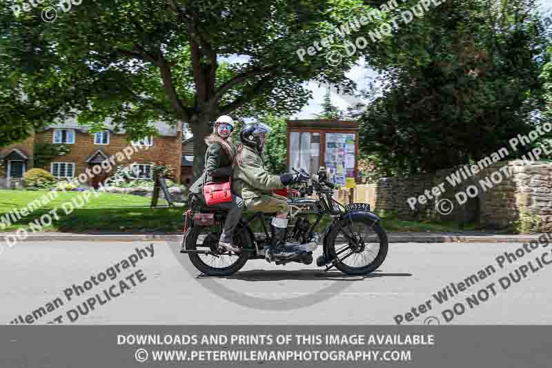 Vintage motorcycle club;eventdigitalimages;no limits trackdays;peter wileman photography;vintage motocycles;vmcc banbury run photographs